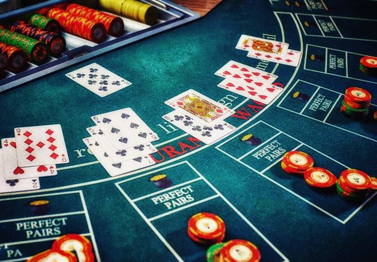 Diamond Reels Casino آن لائن کیسینو میں اصل گیمز